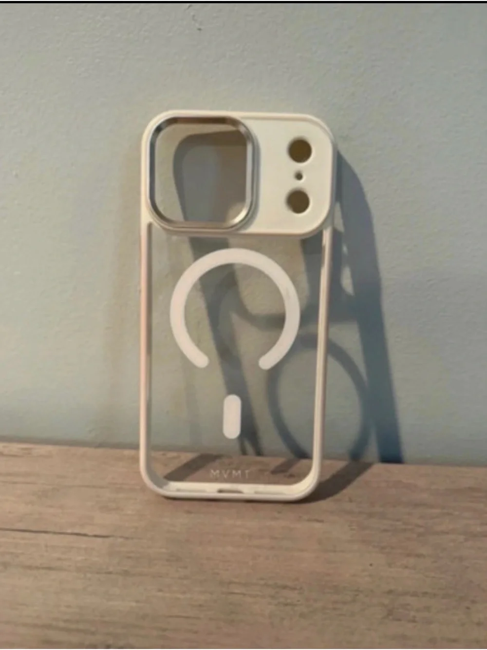 MVMT Clear Case with White Trim and MagSafe Ring Iphone 17 pro max